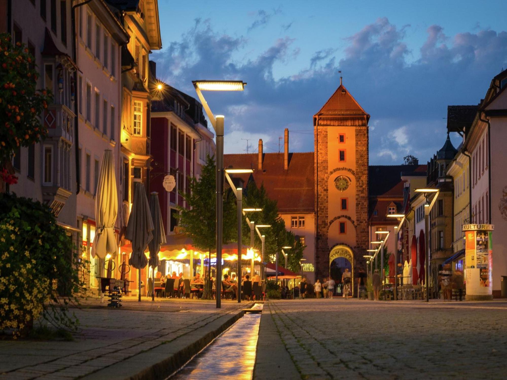 Cozy Apartment In Schwenningen With Garden フィリンゲン・シュヴェニンゲン エクステリア 写真