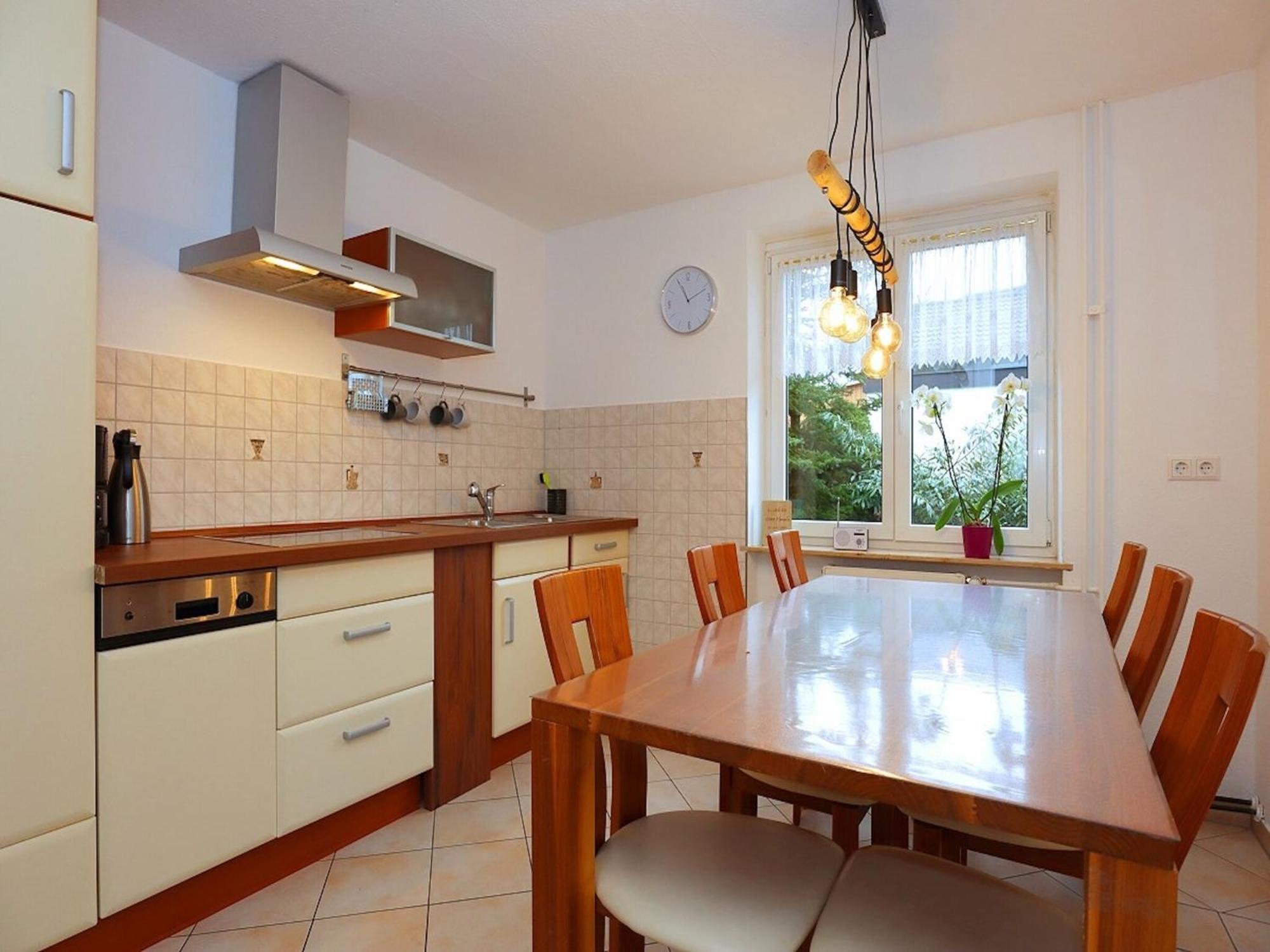 Cozy Apartment In Schwenningen With Garden フィリンゲン・シュヴェニンゲン エクステリア 写真